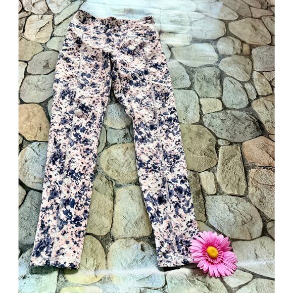 2 VERY PRETTY ATHLETIC LEGGINGS - Picture 8 of 9